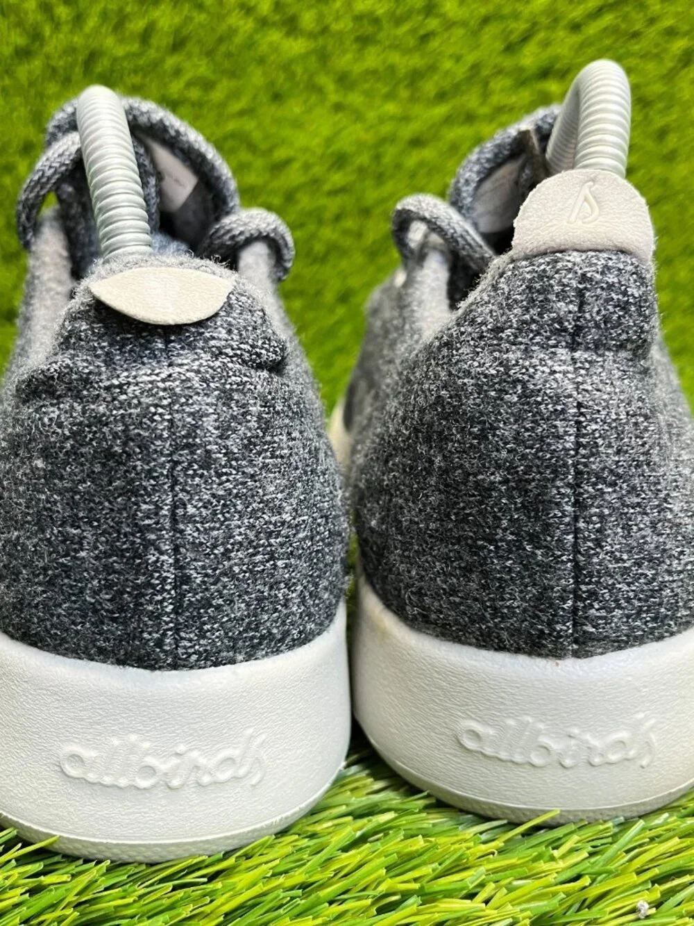 Allbirds‎ Wool Runners Womens Size 9 Gray White Athletic Walking Shoes Sneakers